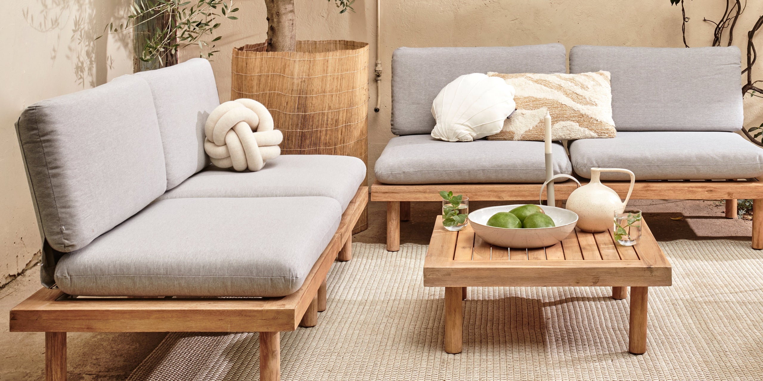 Shop de look: serene tuin in lichte ton-sur-ton tinten