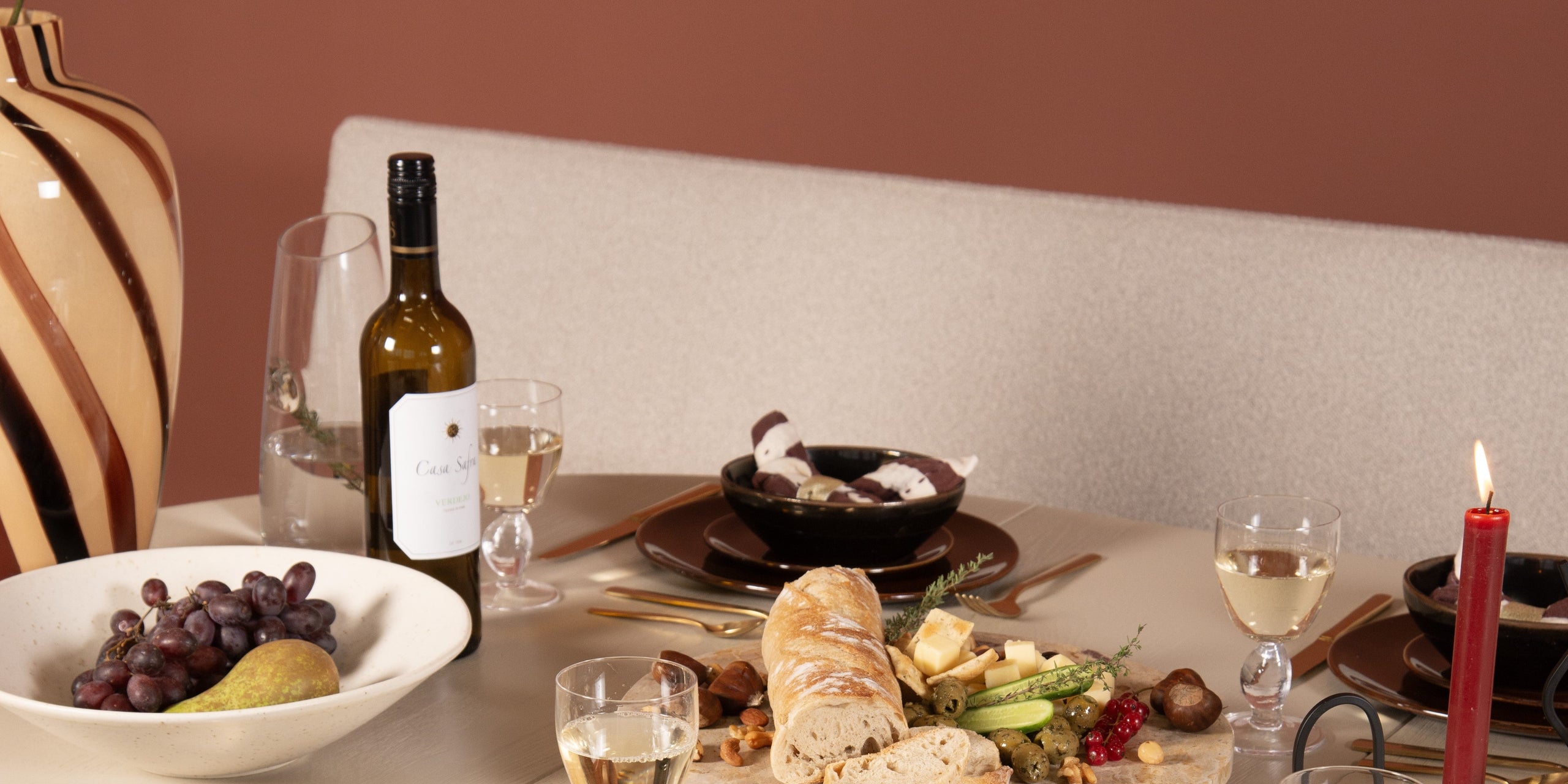 Kersttafel decoreren? Zet je mooiste servies neer.