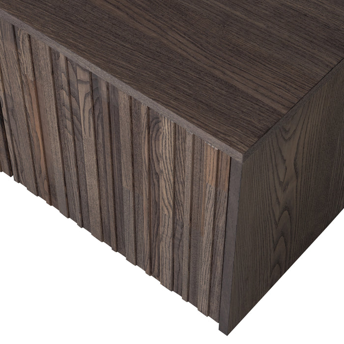 2_101120664-x03.jpg (10426557)