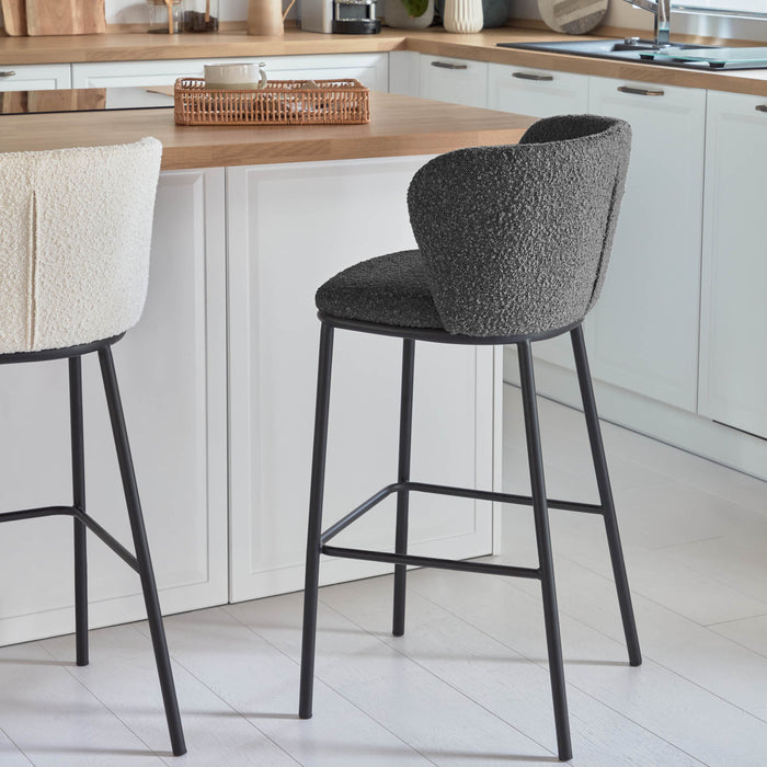 Kave Home Ciselia Barkruk - Zwart