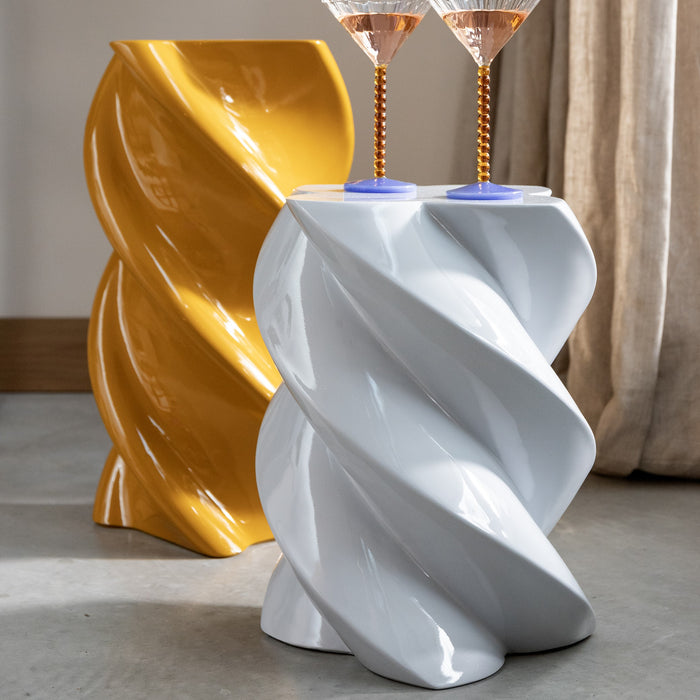 &k amsterdam Pillar Marshmallow Bijzettafel H 40 cm - Concrete