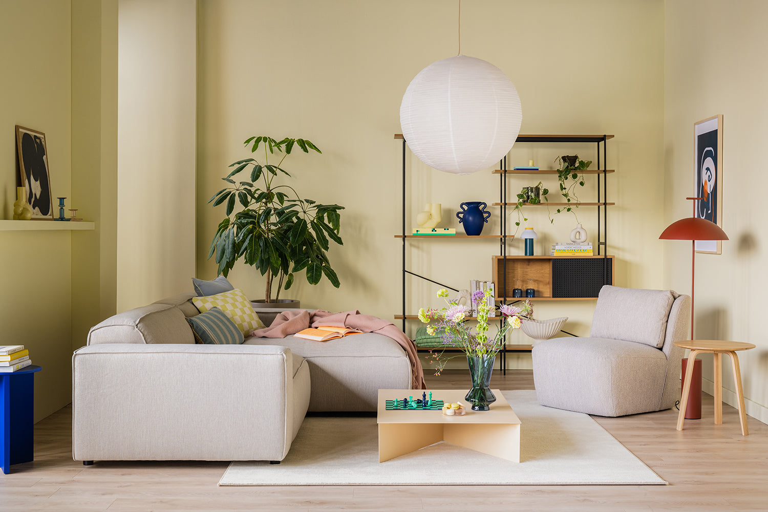 Mooie wanddecoratie in een Scandinavische stijl