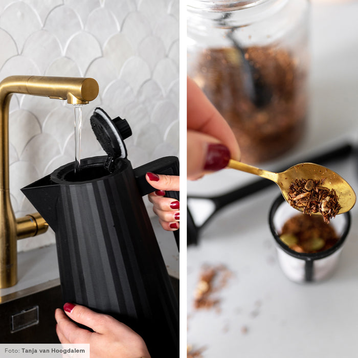 Alessi Plissé Waterkoker 1,7 L - Zwart