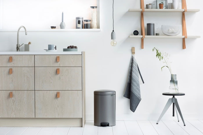 Brabantia NewIcon Pedaalemmer 20 L - Platinum