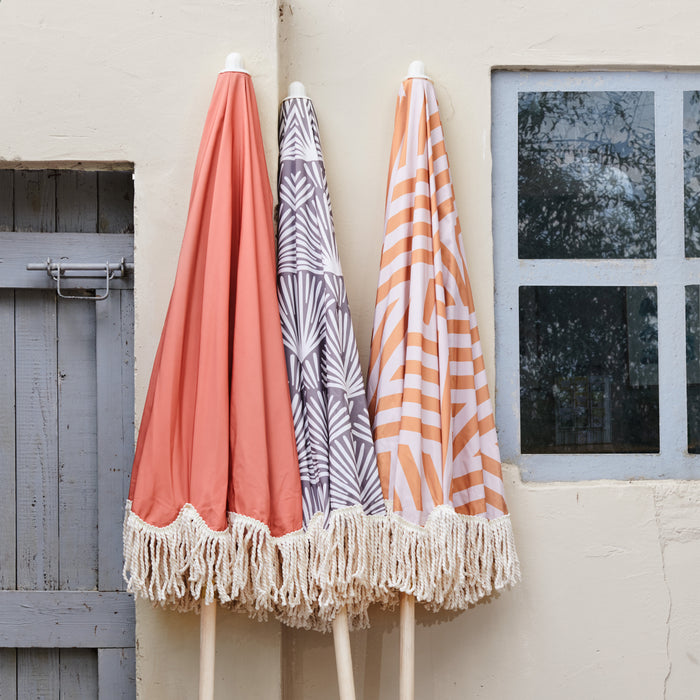 by fonQ basic Tassel Parasol Ø 200 cm - Terra