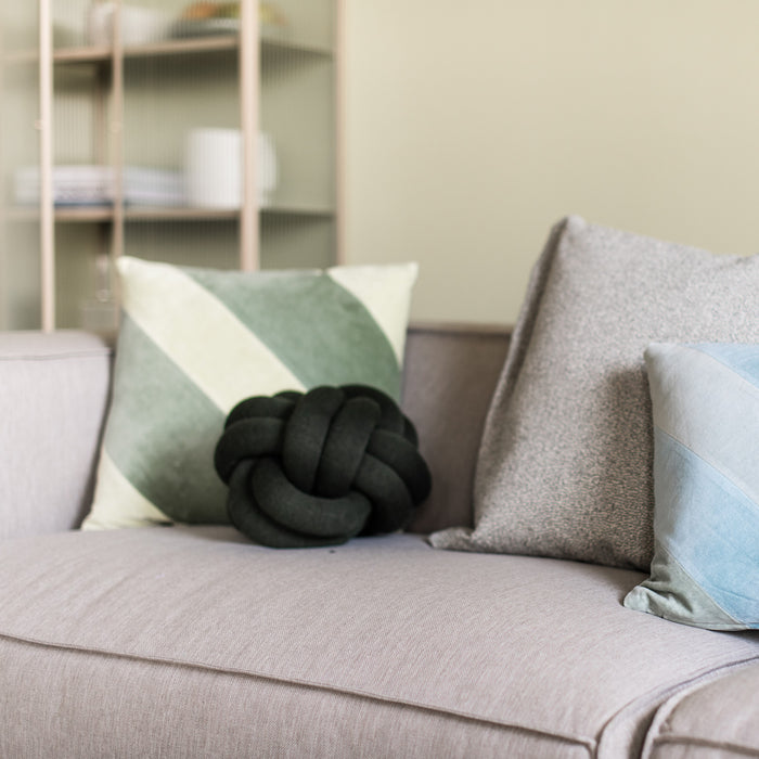 Design House Stockholm Knot Sierkussen Ø 30 cm