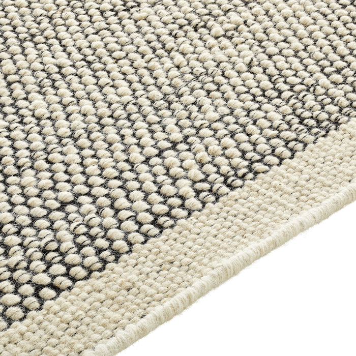 320802-x03-202312011722-C.jpg (7681082) 