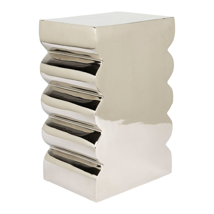 321745-x02-202312121623-C.jpg (7703506) 