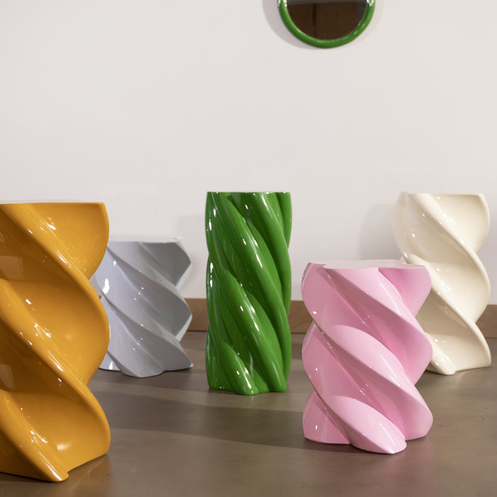 &k amsterdam Pillar Marshmallow Bijzettafel H 54 cm -  Off White